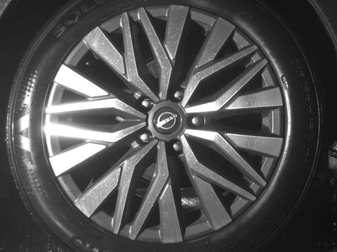 Used 2025 Nissan Altima 2.5 SV image 15