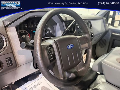 Used 2015 Ford F250 XL w/ Power Equipment Group AWD/4WD image 14