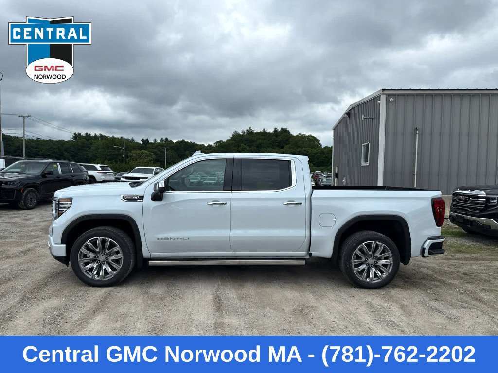 New 2026 GMC Sierra 1500 Denali w/ Denali Reserve Package AWD/4WD image 2