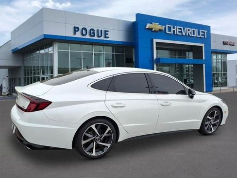 Used 2021 Hyundai Sonata SEL Plus FWD image 2