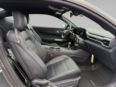 New 2025 Ford Mustang Premium image 15
