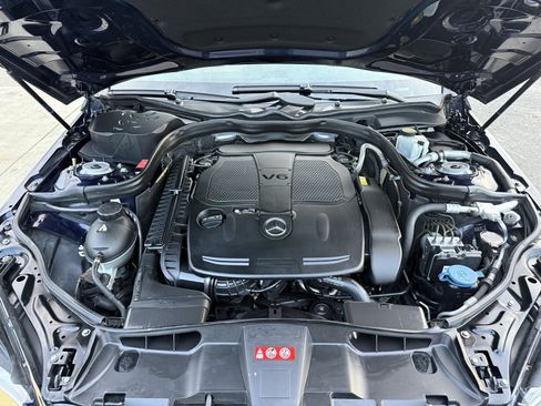 Used 2012 Mercedes-Benz E 350 4MATIC Sedan image 38