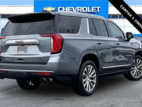 Used 2021 GMC Yukon Denali w/ Denali Premium Package image 5