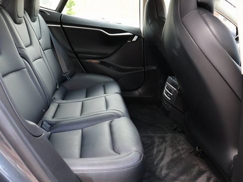 Used 2018 Tesla Model S 75D AWD/4WD image 11
