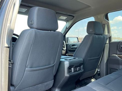 Used 2022 Chevrolet Silverado 1500 LT Trail Boss w/ Convenience Package II AWD/4WD image 42