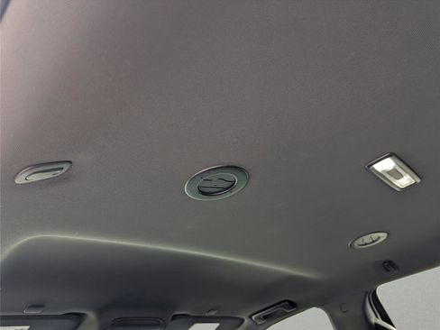 Used 2024 Chevrolet Tahoe RST w/ Luxury Package image 27