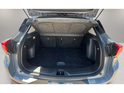 Certified 2022 Buick Encore GX Preferred w/ Cold Weather Comfort Package AWD/4WD image 30