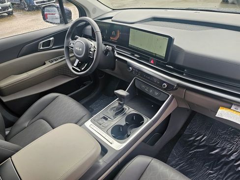 New 2026 Kia Carnival image 32