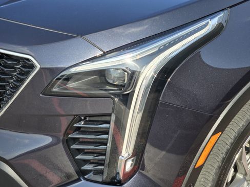 Used 2022 Cadillac XT4 Sport w/ Comfort Package FWD image 36