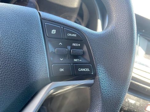 Used 2016 Hyundai Tucson SE w/ Option Group 02 FWD image 16