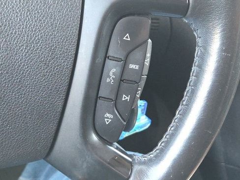 Used 2012 Buick Enclave Premium FWD image 39