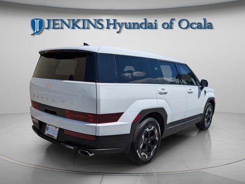 New 2026 Hyundai Santa Fe SE image 3