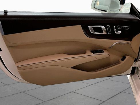 Used 2014 Mercedes-Benz SL 550 image 20