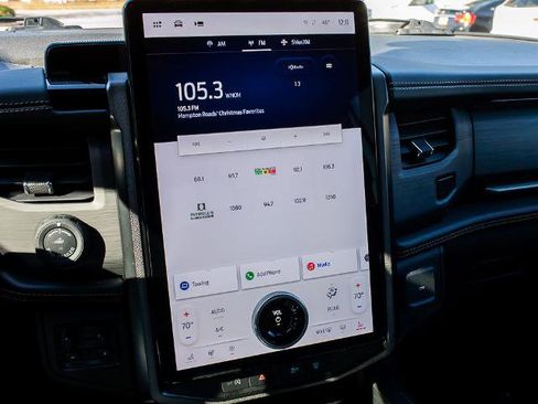 Certified 2023 Ford Expedition Platinum image 20