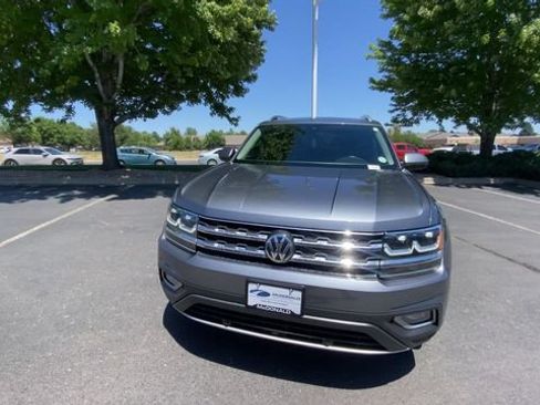 Used 2019 Volkswagen Atlas SEL Premium AWD/4WD image 3