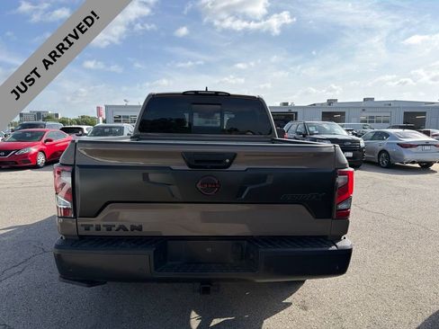 Certified 2023 Nissan Titan PRO-4X w/ Pro-4x Convenience Package AWD/4WD image 6