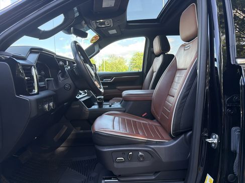 Used 2024 GMC Sierra 1500 Denali Ultimate image 16