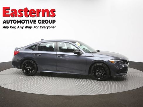 Used 2023 Honda Civic Sport image 45