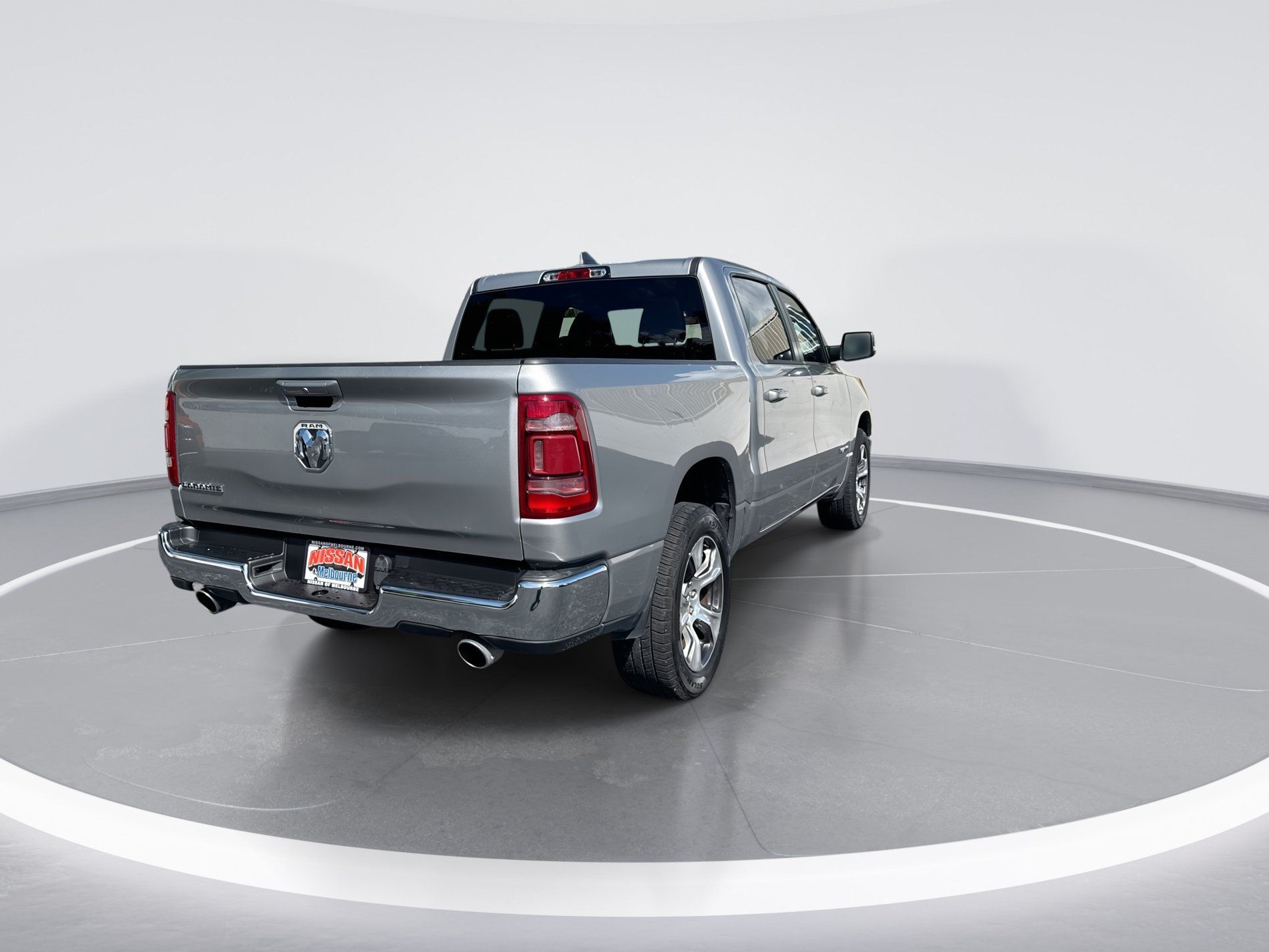 Used 2024 RAM 1500 Laramie RWD image 4