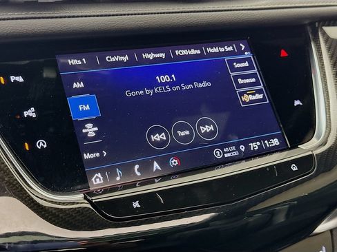 Used 2023 Cadillac XT6 Sport w/ LPO, ONYX Package AWD/4WD image 14