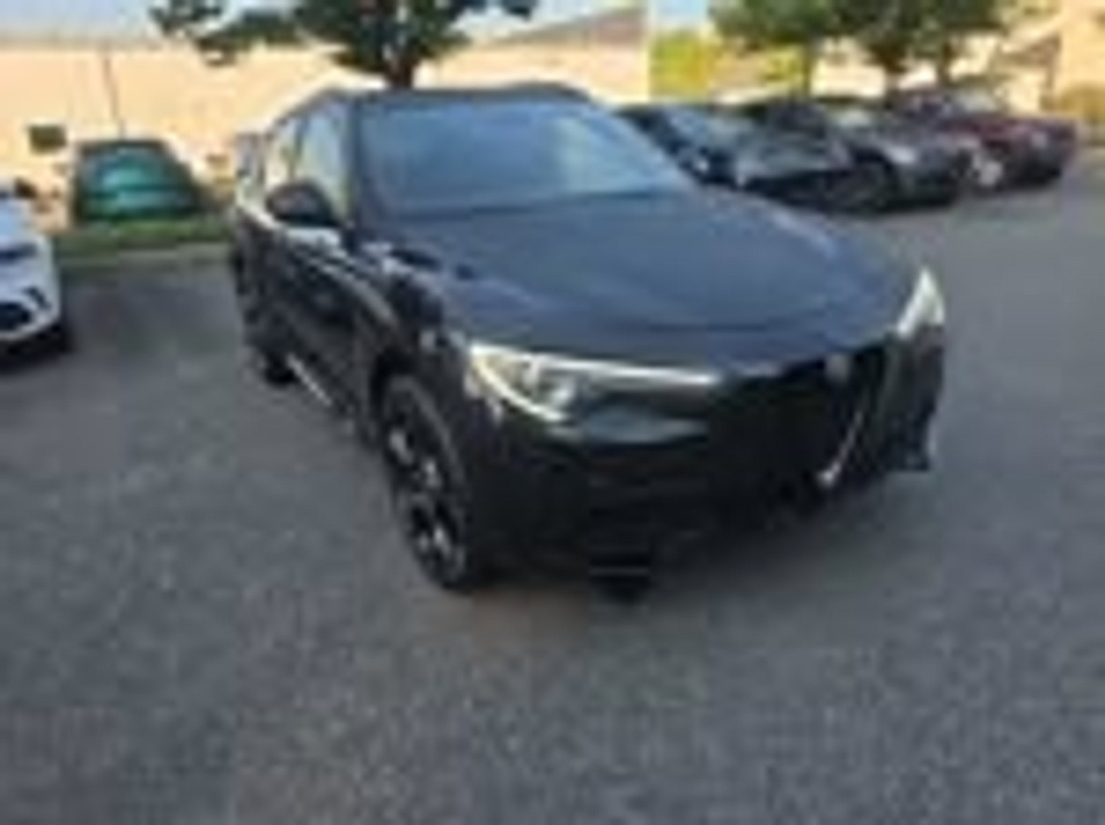 Used 2023 Alfa Romeo Stelvio Veloce AWD/4WD image 2