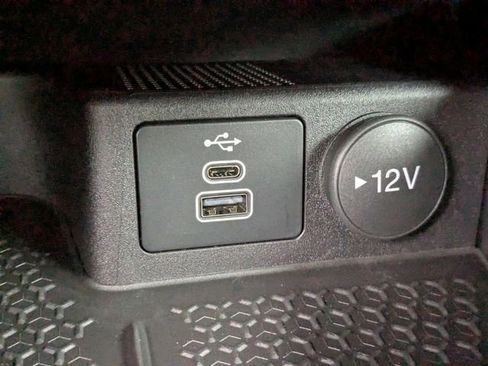 Used 2024 Ford Bronco Sport Badlands image 21