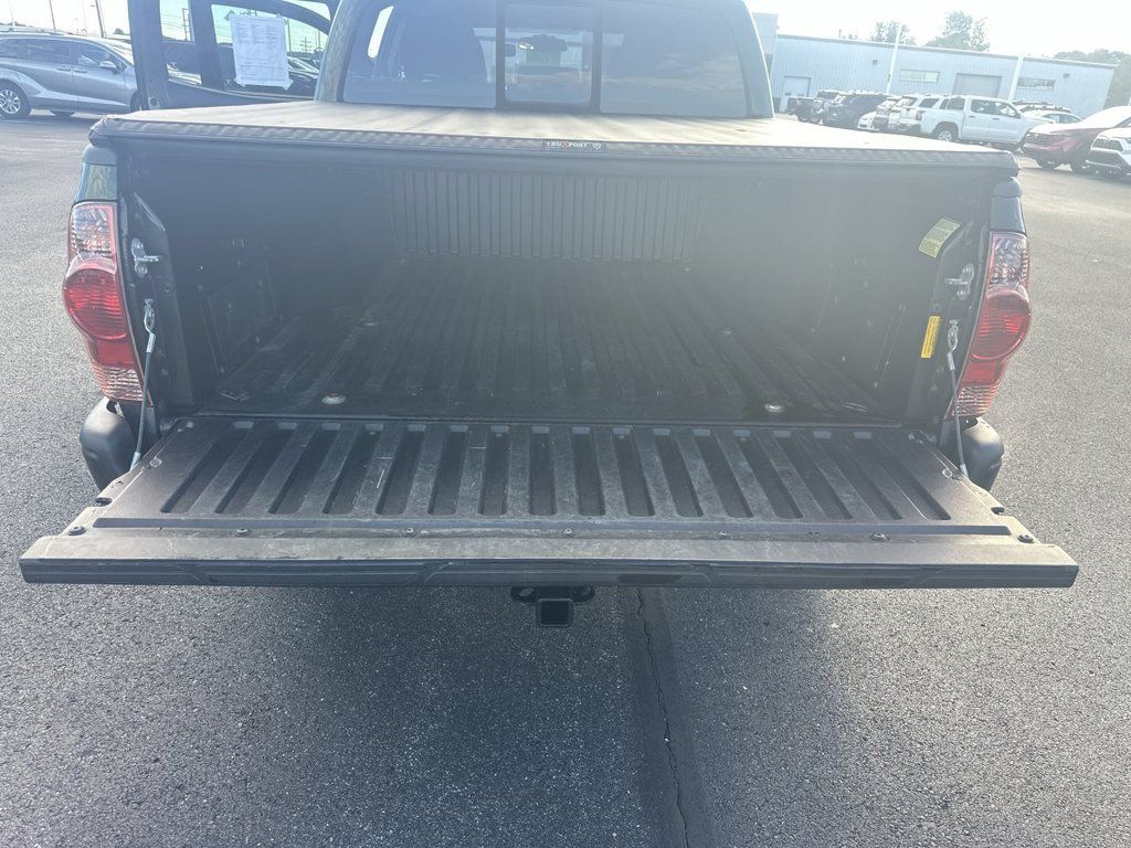 Used 2012 Toyota Tacoma 4x4 Double Cab w/ Convenience Pkg image 28