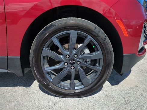 Certified 2024 Chevrolet Equinox RS image 12