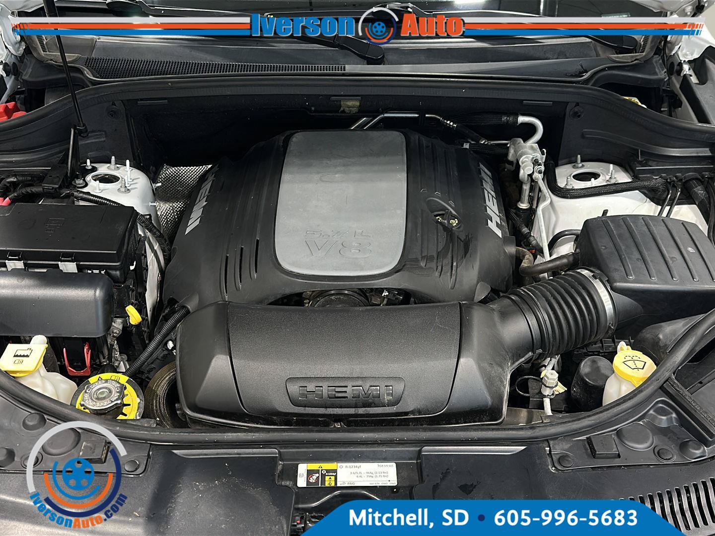 Used 2018 Dodge Durango R/T w/ Blacktop Package AWD/4WD image 10