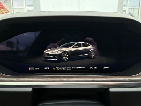 Used 2022 Tesla Model S image 18