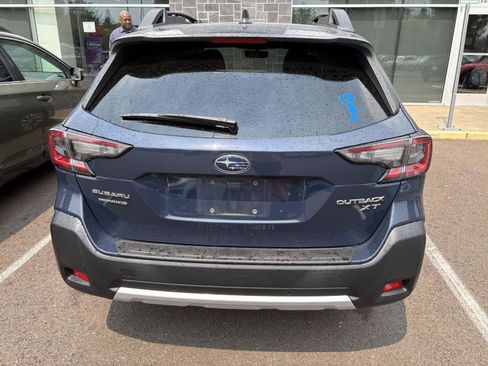 Used 2023 Subaru Outback Limited XT AWD/4WD image 5