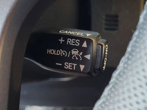 Certified 2022 Toyota Tacoma TRD Off-Road image 15