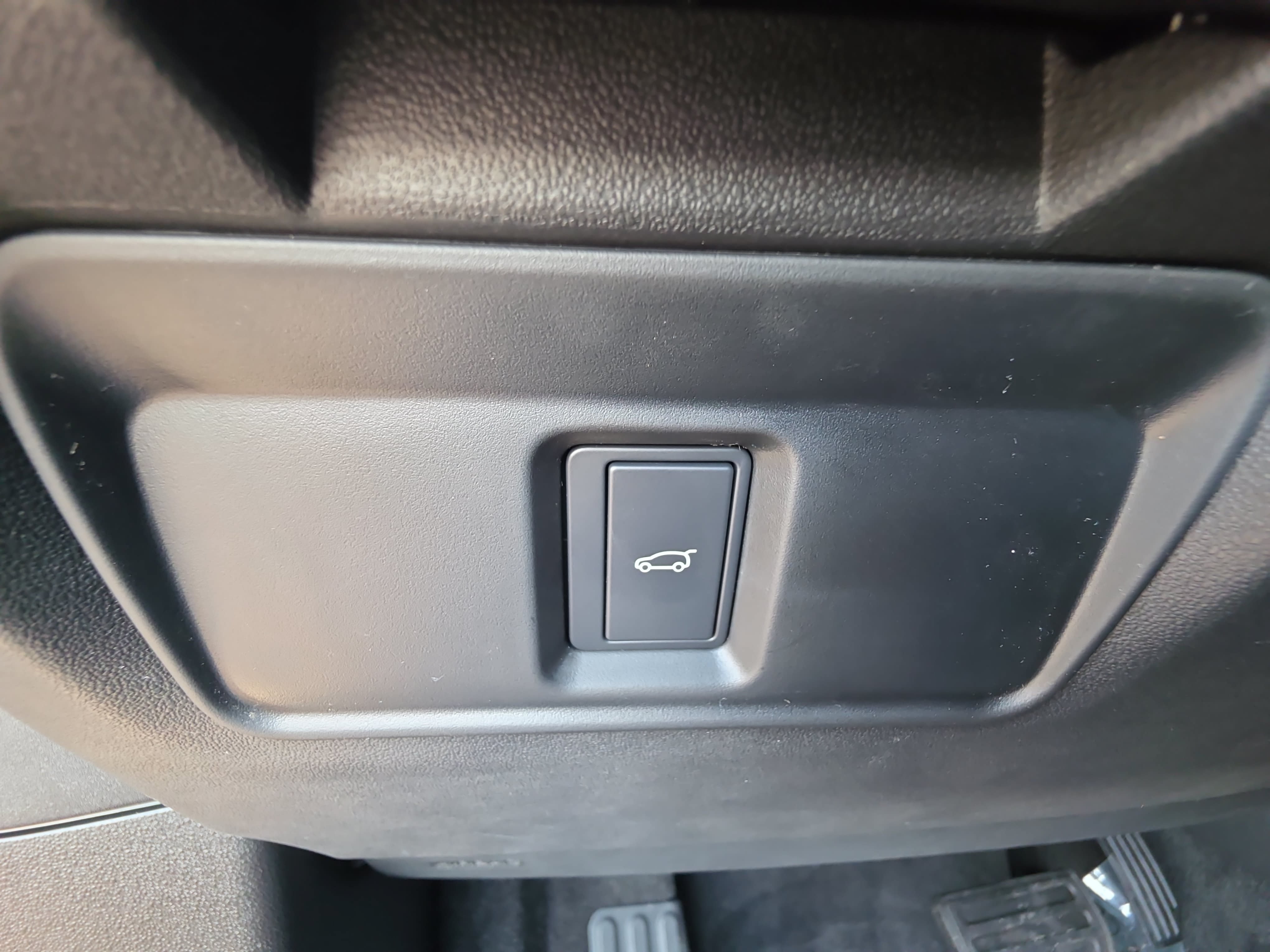 New 2026 Land Rover Range Rover Evoque S AWD/4WD image 13