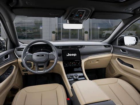 New 2025 Jeep Grand Cherokee L Limited w/ Luxury Tech Group II image 38