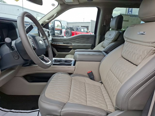 New 2026 Ford F250 Platinum w/ Platinum Plus Package AWD/4WD image 15
