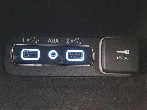 Used 2019 Jeep Grand Cherokee Altitude image 29