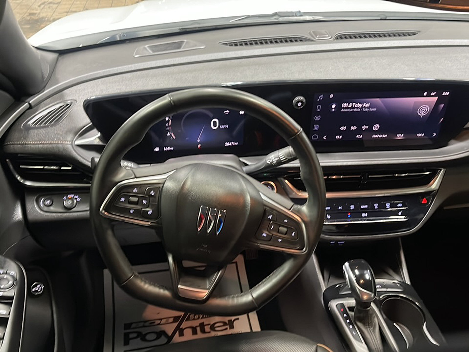 Used 2024 Buick Envista Avenir FWD image 3