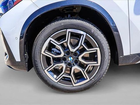 New 2026 BMW X1 xDrive28i w/ Convenience Package AWD/4WD image 9
