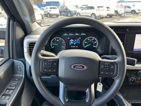 New 2026 Ford F550 4x4 Supercab Super Duty w/ XLT Value Package image 50