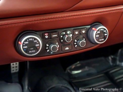 Used 2016 Ferrari 488 GTB RWD image 20