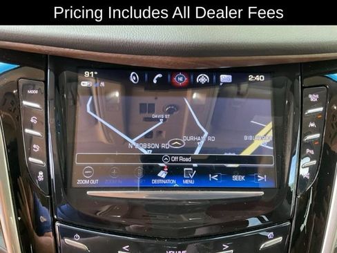 Used 2020 Cadillac Escalade ESV Premium Luxury AWD/4WD image 16