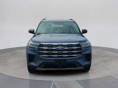 Used 2025 Ford Explorer Active image 9