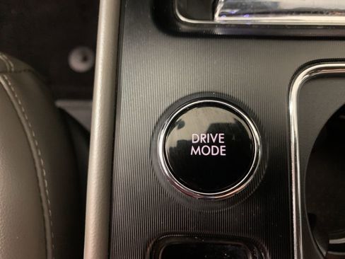 Used 2025 Lincoln Corsair FWD image 27