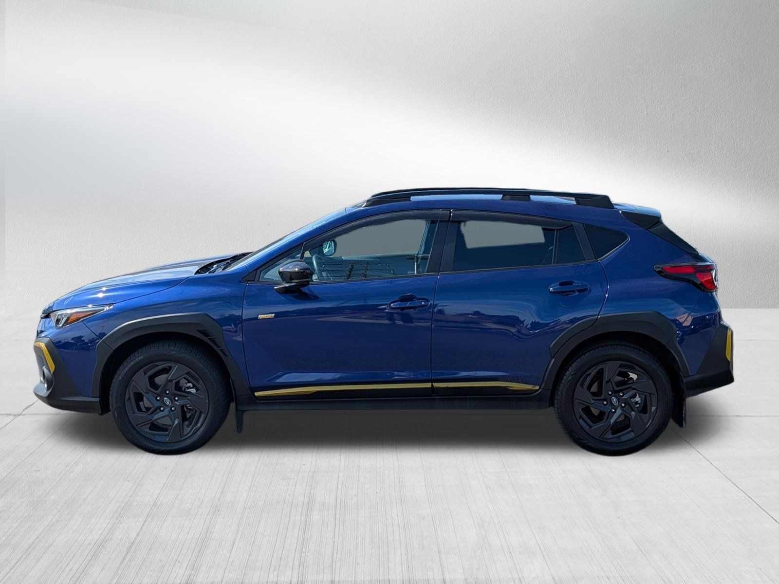 Used 2024 Subaru Crosstrek 2.5i Sport w/ Crosstrek Mirror Package AWD/4WD image 4