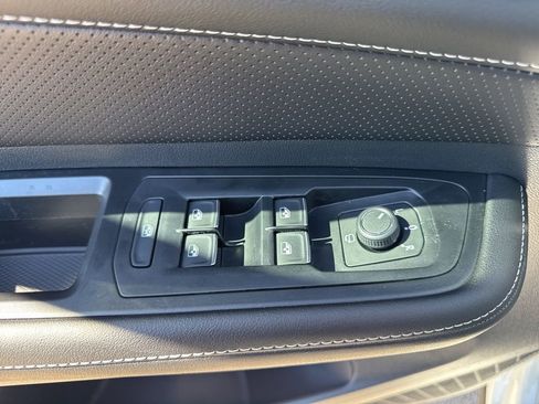 New 2026 Volkswagen Atlas Cross Sport SEL Premium R-Line image 20