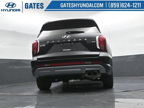 Used 2024 Hyundai Palisade Limited AWD/4WD image 44