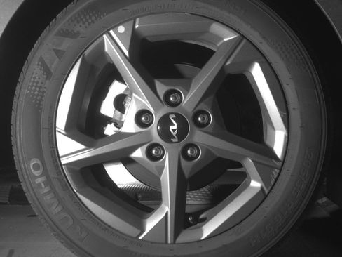 Used 2025 Kia K4 LXS image 15