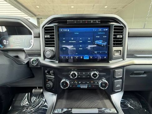 Certified 2022 Ford F150 Platinum w/ Equipment Group 701A High AWD/4WD image 24