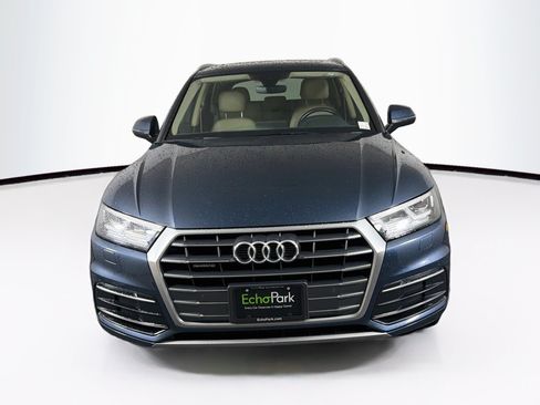 Used 2018 Audi Q5 2.0T Premium Plus w/ Premium Plus Package AWD/4WD image 2