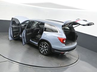 Used 2022 Honda Pilot Touring video 2